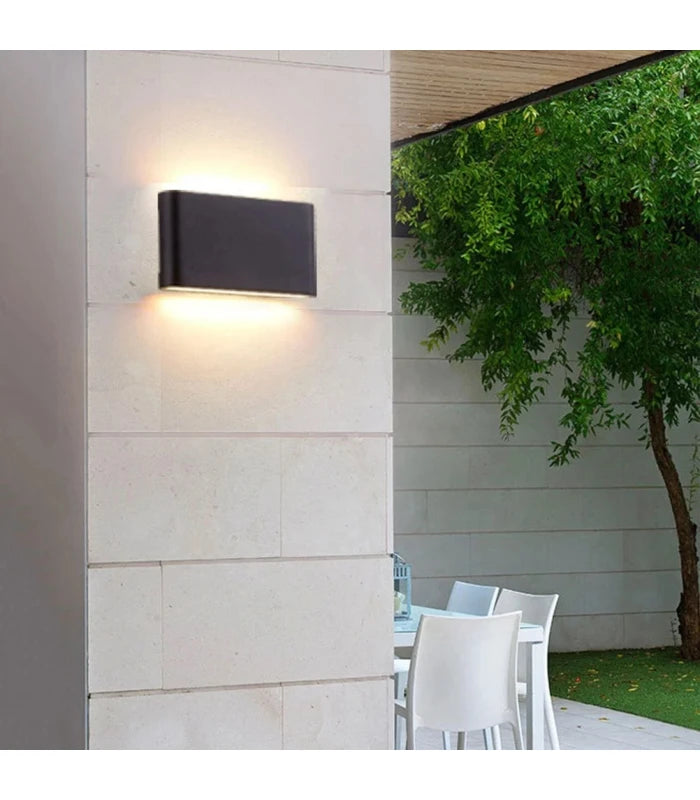 LEDlife DuoLume 12W væglampe - Sort, op/ned, inde / ude, IP65, inkl. lyskilde