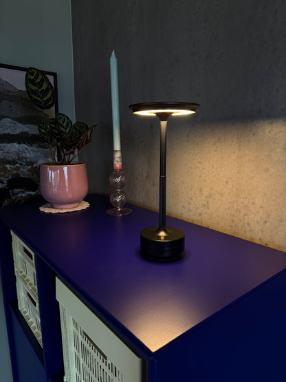 Uppløðilig LED borðlampa Gull/Silvur/Svart